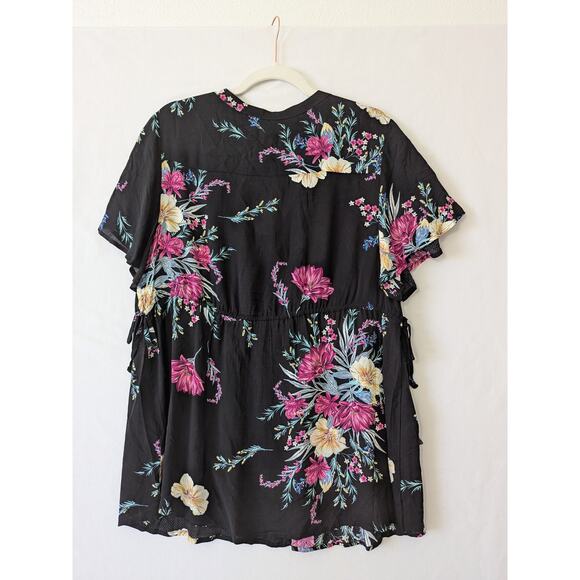 Torrid Womens Black Pink Floral Babydoll Top Flutter Sleeves Side Ties Size 1X - Picture 2 of 8
